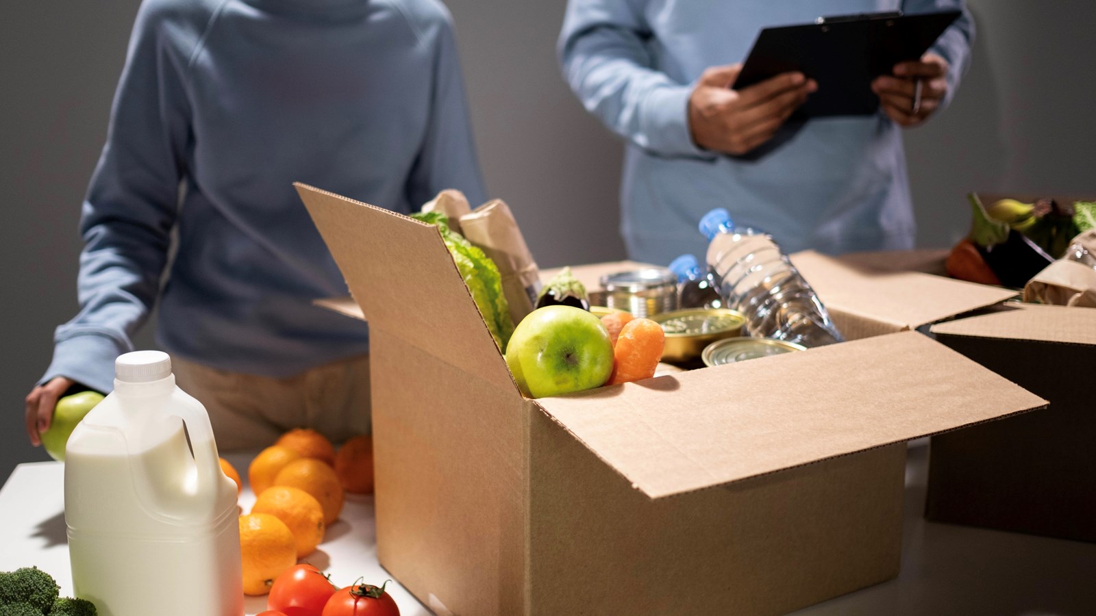 La SAQ remet 980 571$ au réseau des banques alimentaires du Québec