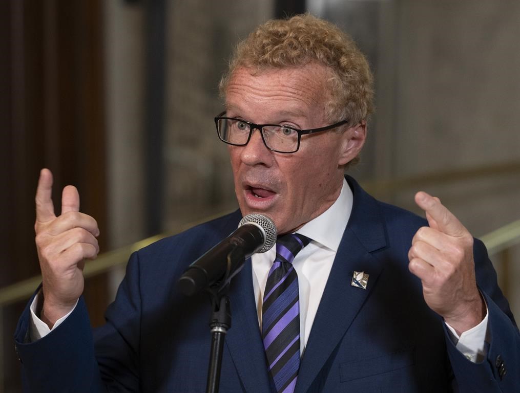 Le salaire minimum passera à 15,25 $ l'heure au Québec à compter du 1er mai