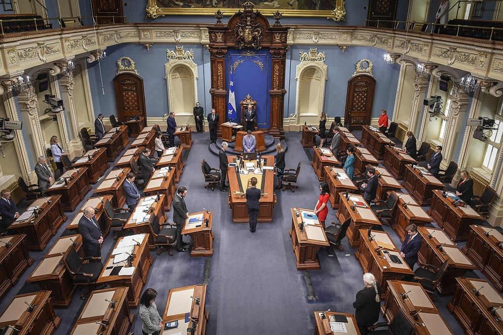 Pandémie: l'opposition n'a pas pu jouer son rôle, conclut une étude
