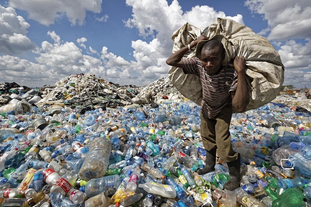 Sommet des Nations unies: les continents de plastique cachent une réalité bien pire
