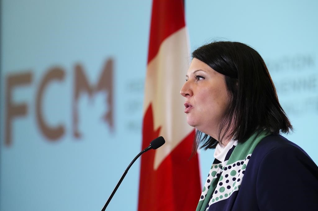 Davantage d'élus municipaux se disent victimes de harcèlement et d'intimidation