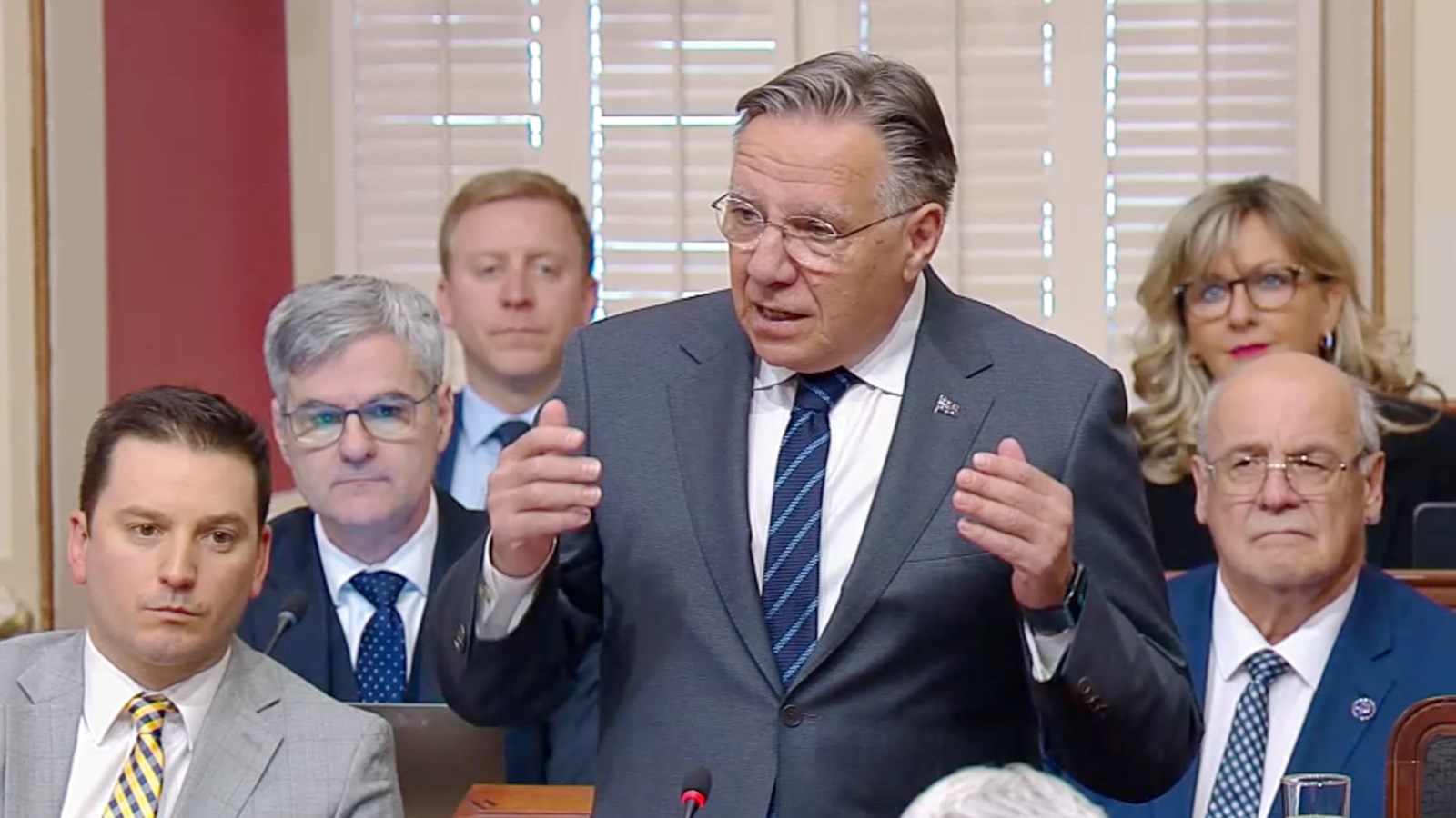 Le premier ministre du Québec, François Legault démissionne