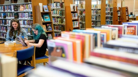 Difficulté en lecture: un obstacle pour les travailleurs qui changent de domaine