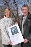 Hélène Daneault, la mairesse de Rosemère et Normand Bleau, conseiller municipal,ont annoncés fièrement l initiative environnementale.