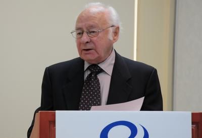 Élie Fallu a défendu le Pôle universitaire mentionnant que la connaissance dont les gens ont besoin localement n est malheureusement pas toujours là. Crédit: Josiane Yelle
