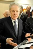 Jean Charest premier ministre participationa l'ouverture officielle du bureau de la nationCrie a Québec, 200 grande Allée est.vendredi le 3 décembre 2010.KARL TREMBLAY/JOURNAL DE QUEBEC/ AGENCE QMI