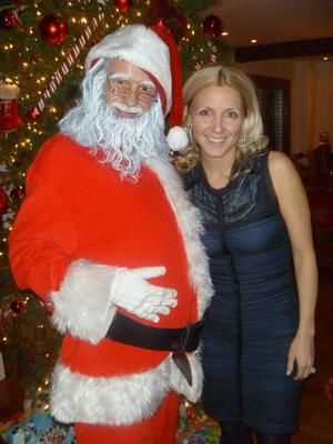 (Photo collaboration spéciale)Le Père Noël a visité la famille de Véronique Cloutier, l'an dernier.
