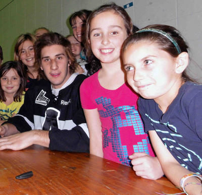 Vincent Richer en compagnie d'élèves de l'École du Mai