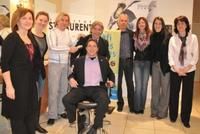 (Photo Simon Dessureault)Isabelle Lamarche, directrice marketing Place Rosemère, Catherine Verdon, coanimatrice du défi, Richard Roy, propriétaire de l Institut beauté St-Laurent qui fournira des coiffeurs pour l événement, Michel Métivier, coordonnateur Laurentides-Lanaudière, Denis Hébert, président d honneur, Jacques Farley, directeur Place Rosemère, Nathalie Bélec, directrice adjointe Place Rosemère, Annie Lafrenière, chargé de projet et Johanne, agente aux familles pour Leucan.