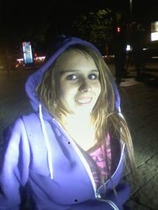 Si vous avez de l information concernant cette personne, vous pouvez communiquer de façon confidentielleavec la sergente détective Valérie Dufour ou l agent de renseignements au 450 434-5305 poste 7252 ou le 450 434-5305 poste 7216.