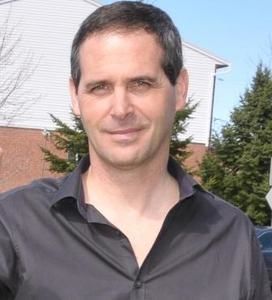 (Photo collaboration spéciale)Le système de pondération et d évaluation des offres à la Ville de Sainte-Thérèse est jugé   discriminatoire   par le ministère et Christian Charron, le chef du parti Vision Action Sainte-Thérèse.