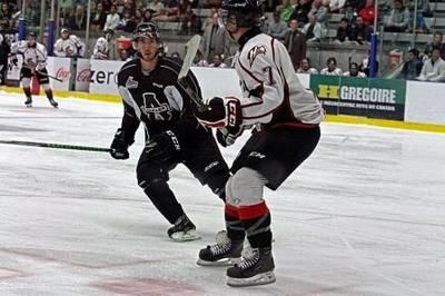 (Photo Écho de la Rive-Nord / Sylvain Charest) Jess Tanguy a réalisé son premier tour du chapeau en carrière dans la LHJMQ dans un festival offensif de dix buts de l'Armada.