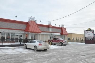 (Photo Simon Dessureault) Le Resto-Bar l Évazion est situé au 1320 boulevard Curé-Labelle à Blainville.