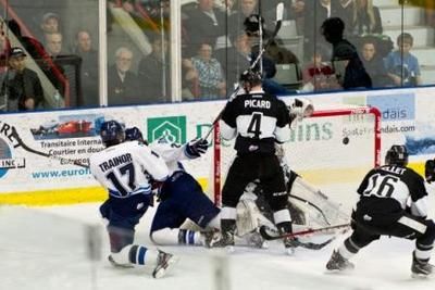 Photo Écho de la Rive-Nord/Samuel LafontaineL'Océanic prend donc les devants 1-0 dans cette série quatre de sept.