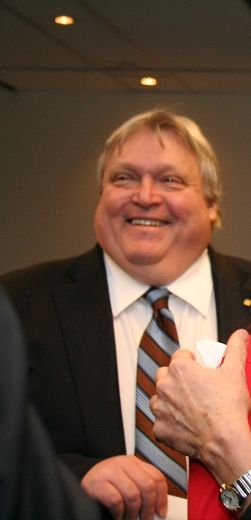 Le Dr Gaétan Barrette pourrait devenir une personnalité politique ministrable issue du comté de Groulx. 