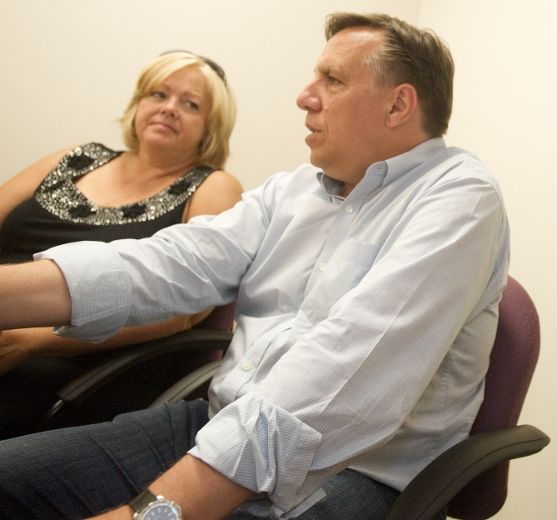 Sylvie D’Amours et François Legault espèrent que les terres agricoles restent en propriété québécoise.