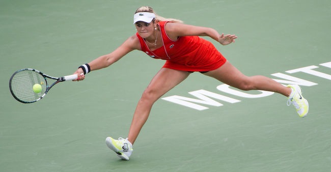 La Blainvilloise, Aleksandra Wozniak, a défait la Serbe Jelena Jankovic, en deux manches cet après-midi au Stade Uniprix.