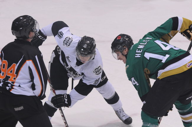 L'Armada a remporté sa 20e victoire de la saison en défaisant les Foreurs de Val-d'Or au compte de 4-2.