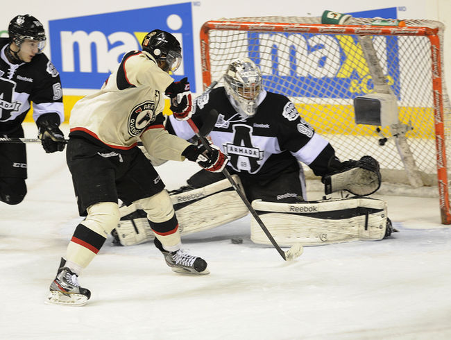 <p>Hockey Junior au colisee pepsi, les Remparts vs Armada, le 2e but de Anthony Duclair sur Etienne Marcoux,,Mardi le 19 février 2013,(DANIEL MALLARD/JOURNAL DE QUEBEC/AGENCE QMI)