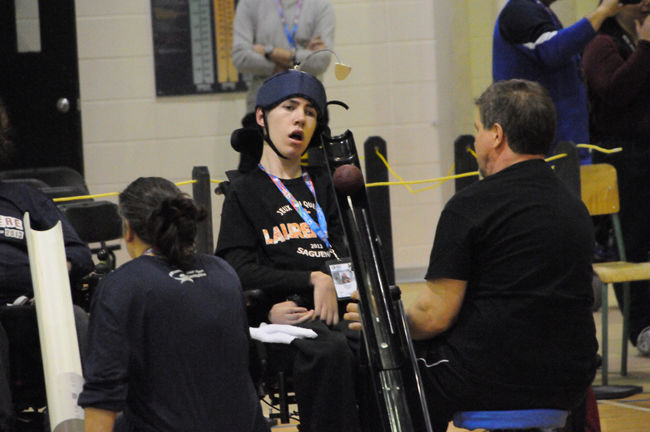 <p>Représentant des Laurentides, Philippe Lord et son père Gaétan. Compétition de Boccia dans le cadre des Jeux du Québec à Saguenay le 6 mars 2013. CÉDÉRICK CARON/AGENCE QMI