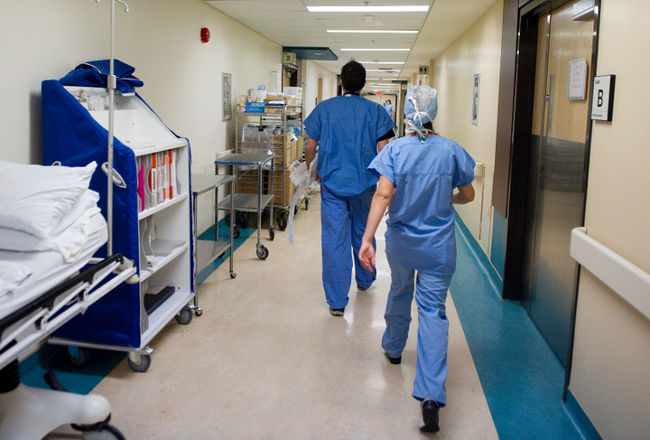 Le président du syndicat des professionnelles en soins de santé du Lac des Deux-Montagnes, Alain Paquette, a déploré que l’on oblige les employés à faire des heures supplémentaires.