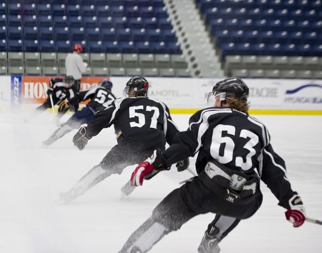 Les joueurs de l’Armada ont réintégrer le vestiaire après quelques mois de congé.