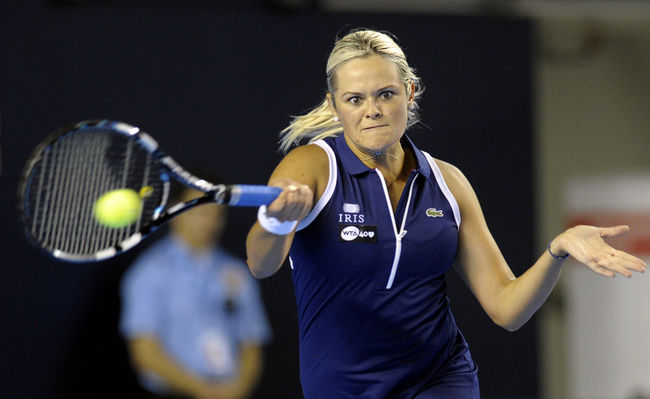 Aleksandra Wozniak n'a pu se départir de la jeune Caroline Garcia, au premier tour du Challenge Bell.