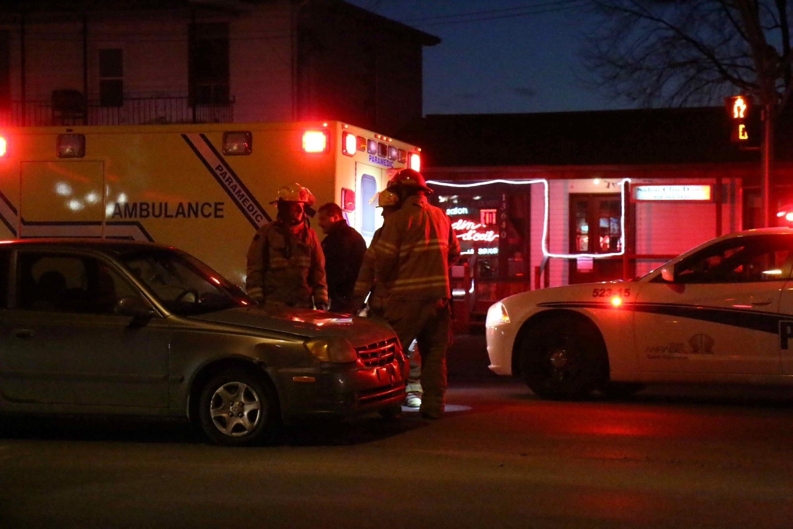Accident à l'intersection Curé-Labelle et Charles