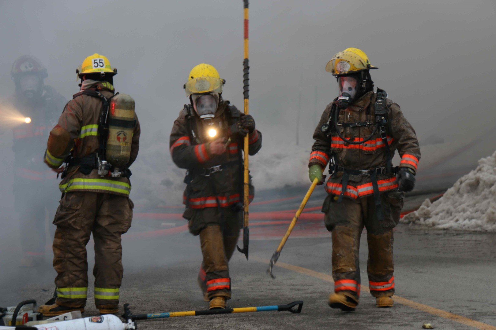 Maison ravagée par les flammes à 3 jours de Noël