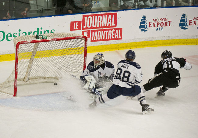 Emil Aronsson a marqué son premier but en carrière en séries éliminatoires de la LHJMQ. 