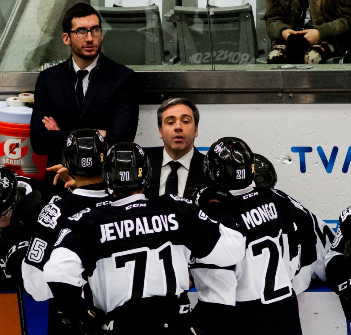 L'Armada dans le top 10 canadien