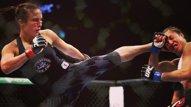 Létourneau avait affronté Elizabeth Phillips lors de son premier combat à L'UFC