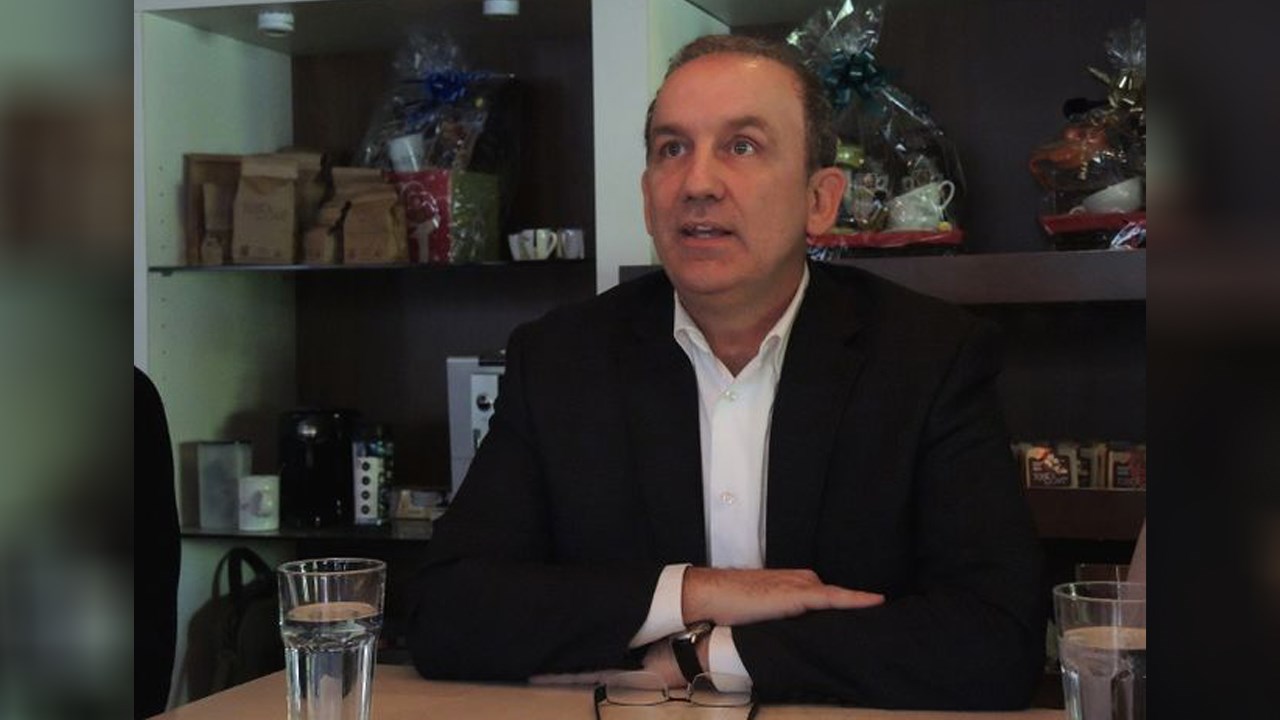 Le député de Groulx Claude Surprenant déplore le dépassement de 50 % des coût de l'autoroute 73