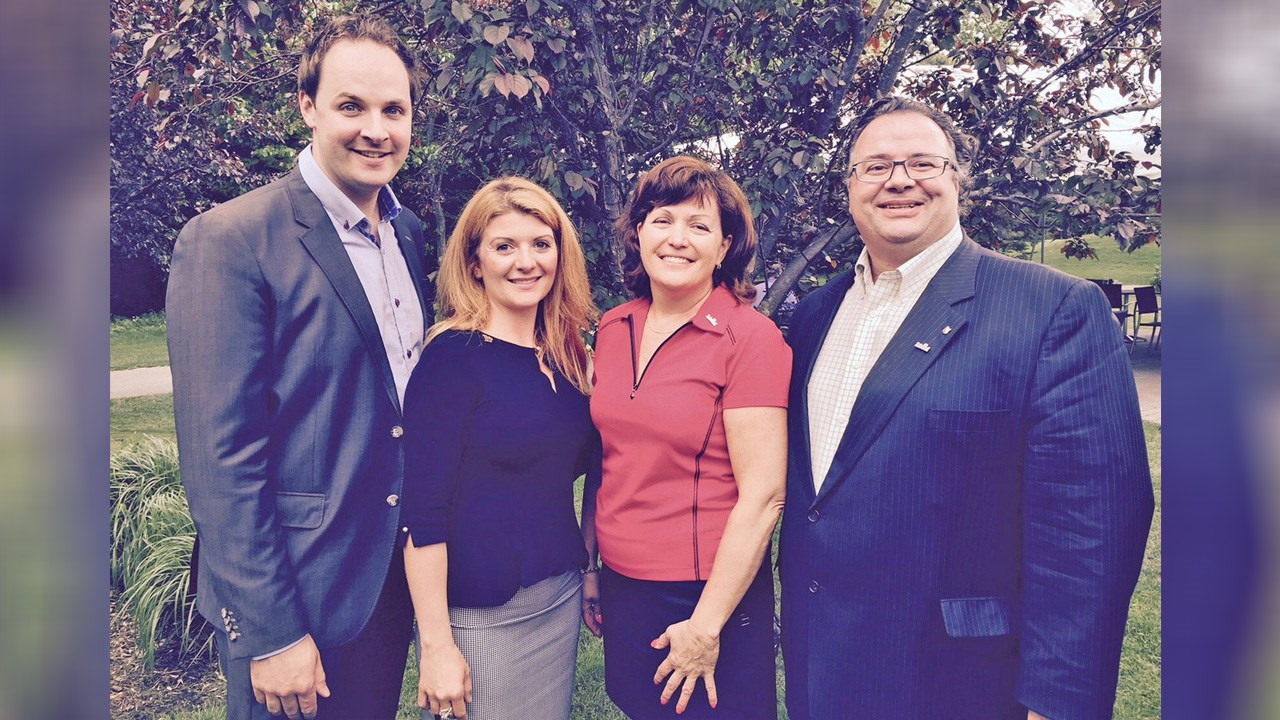 Les candidats du Parti libéral du Canada dans les Basses Laurentides : Karl Trudel (Mirabel), Janice Bélair-Rolland (Rivière-du-Nord), Linda Lapointe (Rivière-des-Milles-Îles) et Ramez Ayoub (Thérèse-de Blainville).