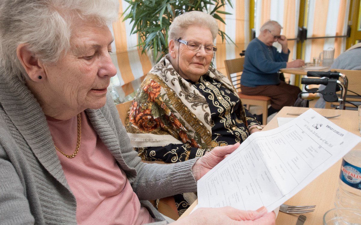 L'AQDR Laval-Laurentides demande au gouvernement de revenir sur sa décision de priver 500 000 personnes aînées de leur crédit d’impôt