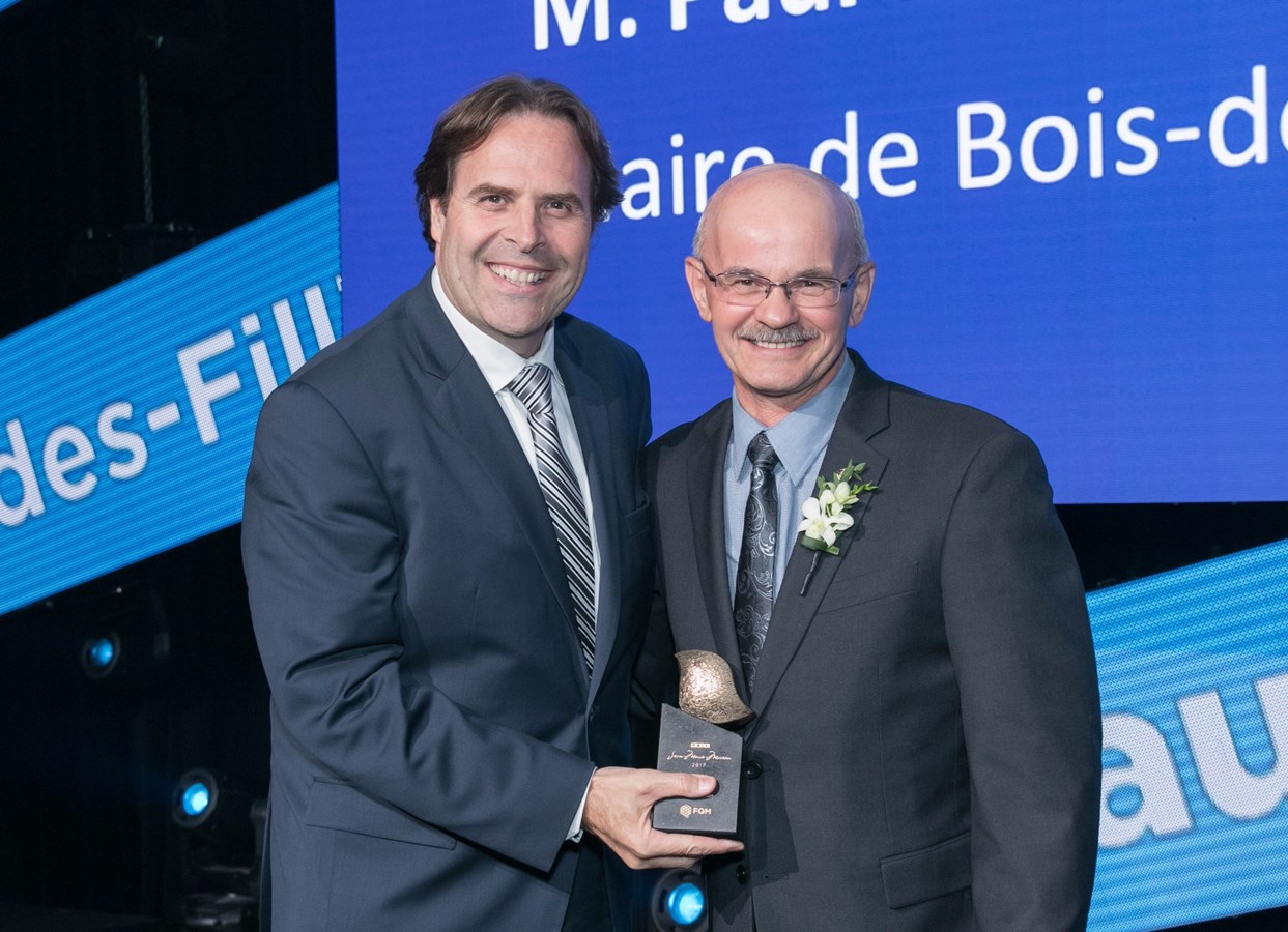Paul Larocque, récipiendaire du prestigieux prix Jean-Marie-Moreau de la Fédération Québécoise des Municipalités