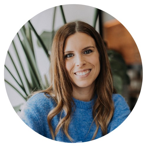 Valérie Martin est à la tête de l'entreprise "Le Bon Plan", qui prend en charge le plan marketing des entreprises clientes. Elle est établie à Sainte-Thérèse-de-Blainville.