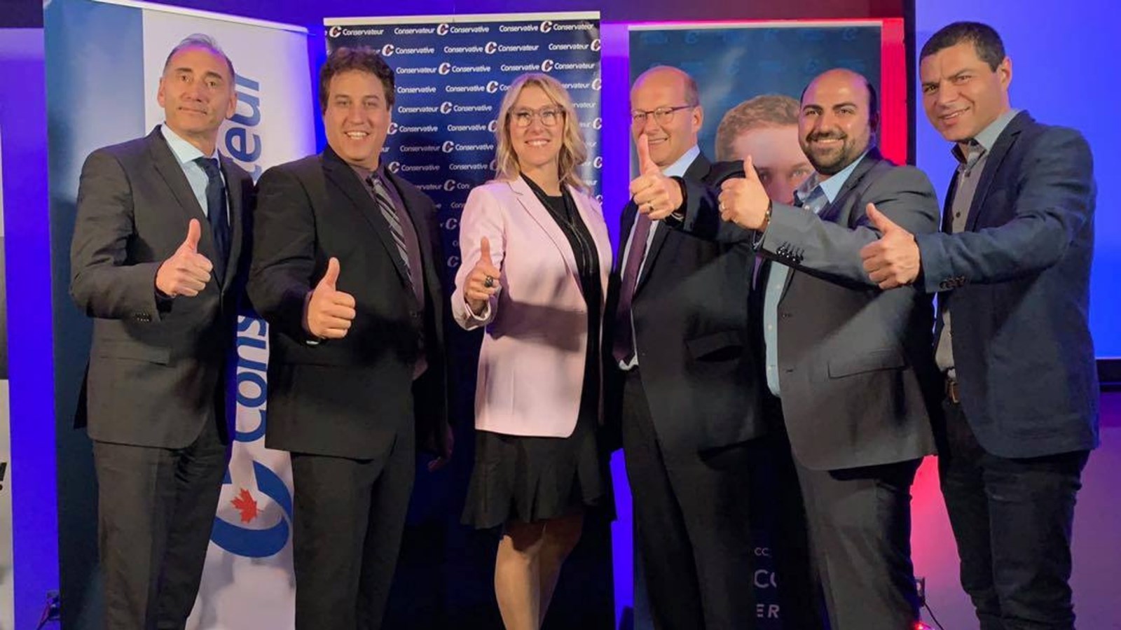 Candidats et dignitaires