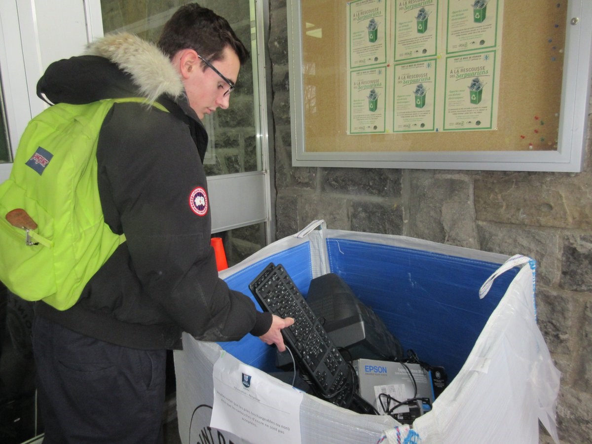 Direction centre de multirecyclage pour les "serpuariens"