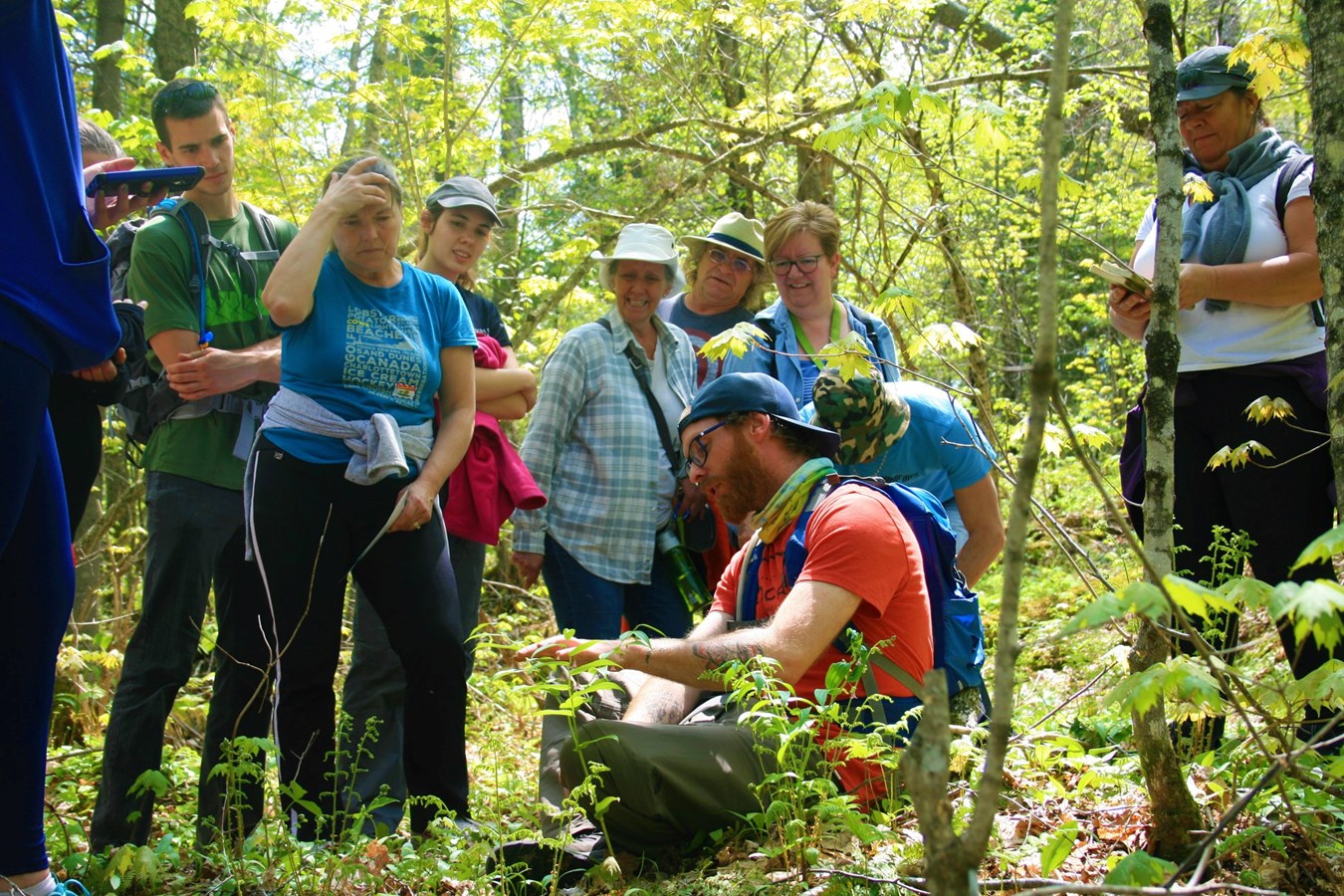 L'organisme dispense toute sorte d'atelier, comme celui axé sur les propriétés du bois et la foresterie.