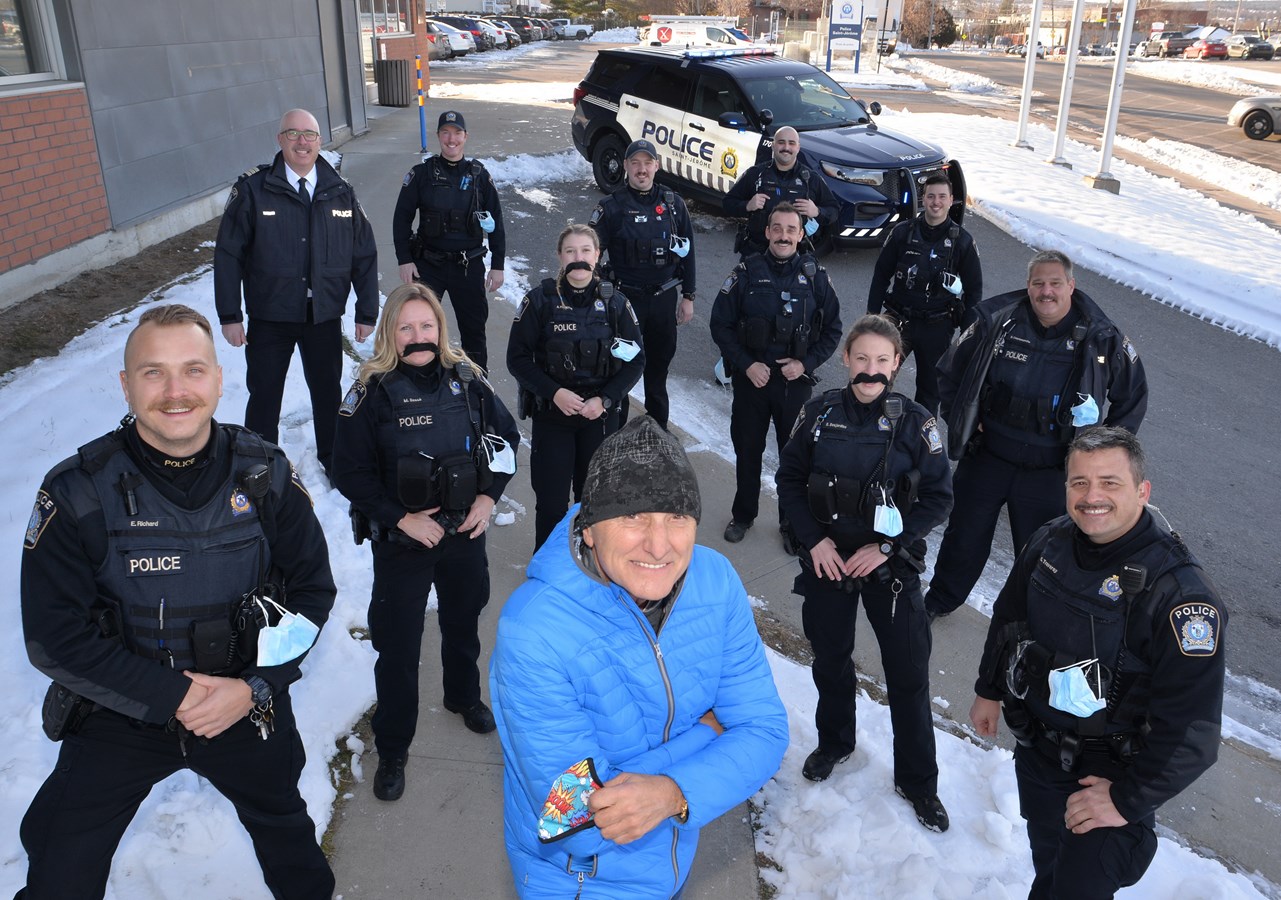 Des policiers de Saint-Jérôme participent au MOVEMBER