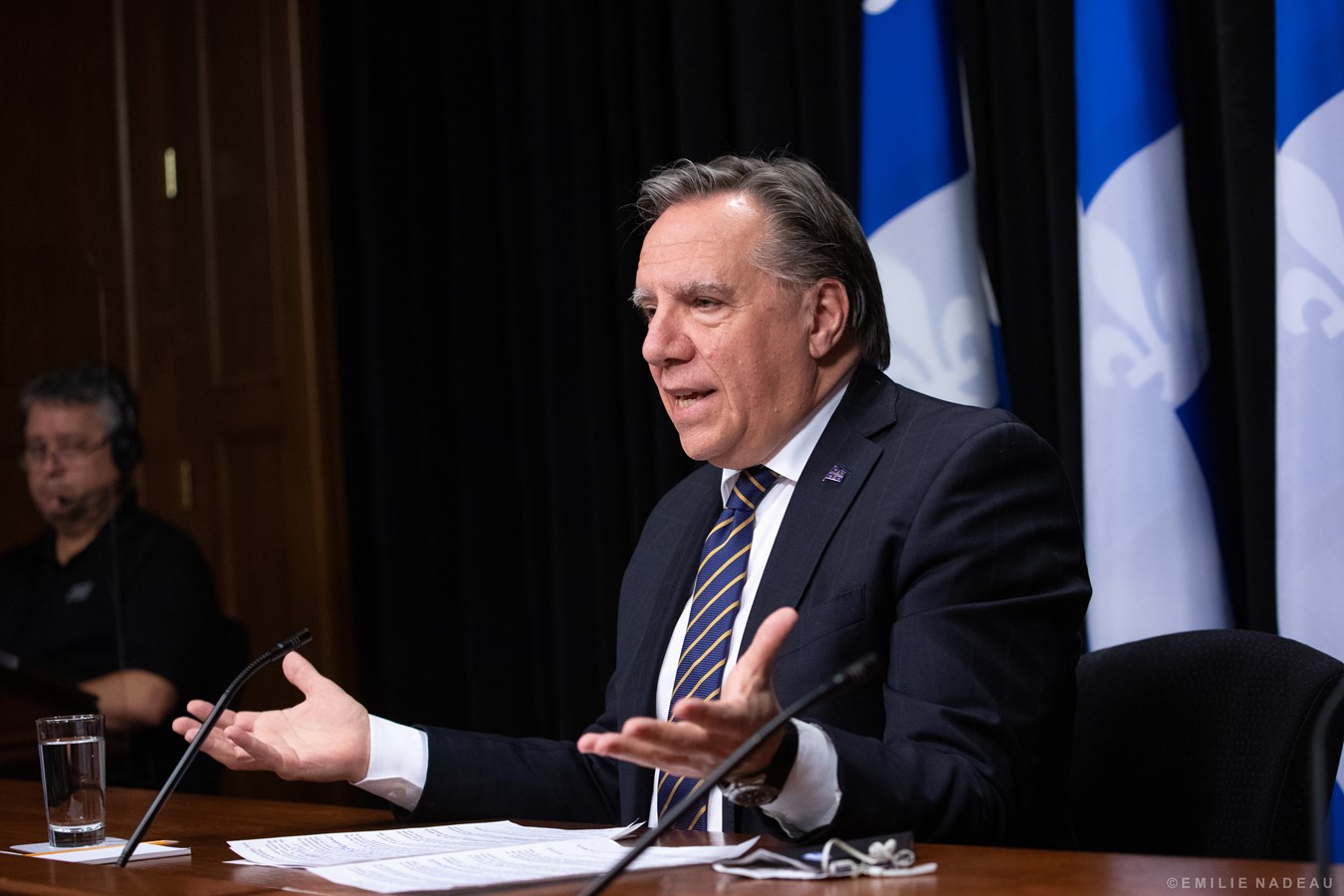 Restrictions supplémentaires: il faudra attendre « lundi ou mardi » pour les connaître dit François Legault