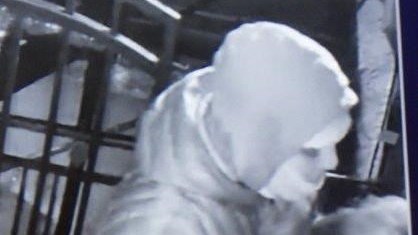 Un homme est recherché pour tentatives d'incendie à Saint-Jérôme