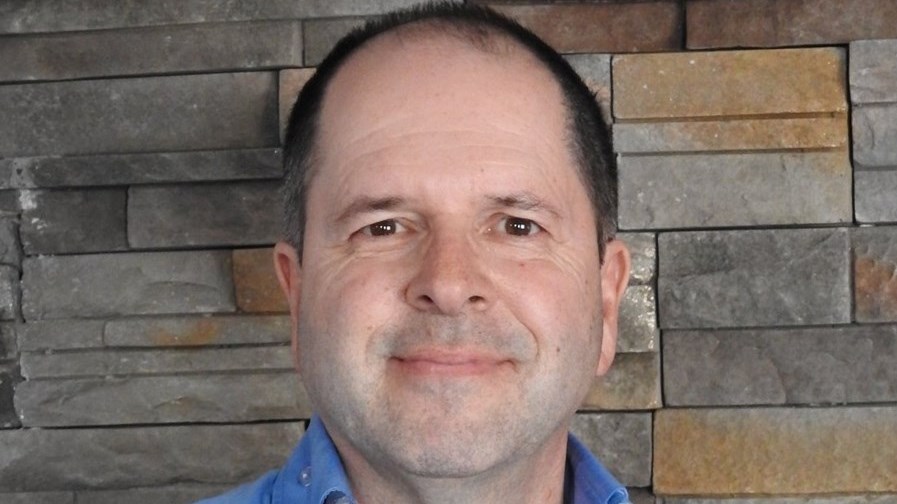 Denis Provencher, président par intérim du FIQ-SPSL, déplore le manque de suivi des mesures par le CISSS des Laurentides: «  Déjà plus de 10 jours que nous exigeons du CISSS des Laurentides de fournir et entretenir les uniformes dans les CHSLD et dans d’autres centres d’activités. »