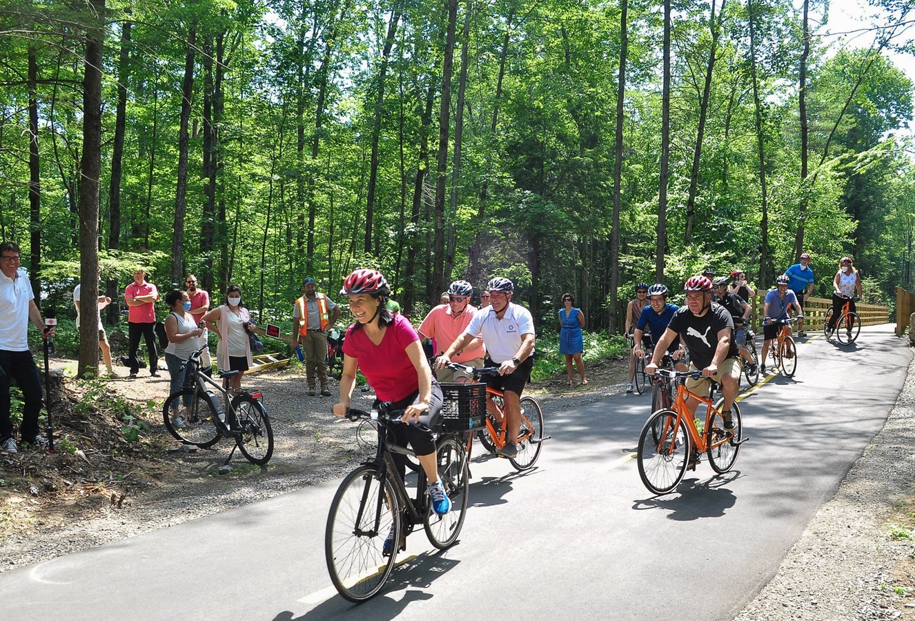 La piste cyclable interrégionale La Seigneurie des Plaines est ouverte