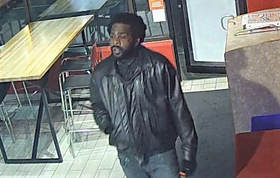 Suspect de vol qualifié dans un restaurant à identifier