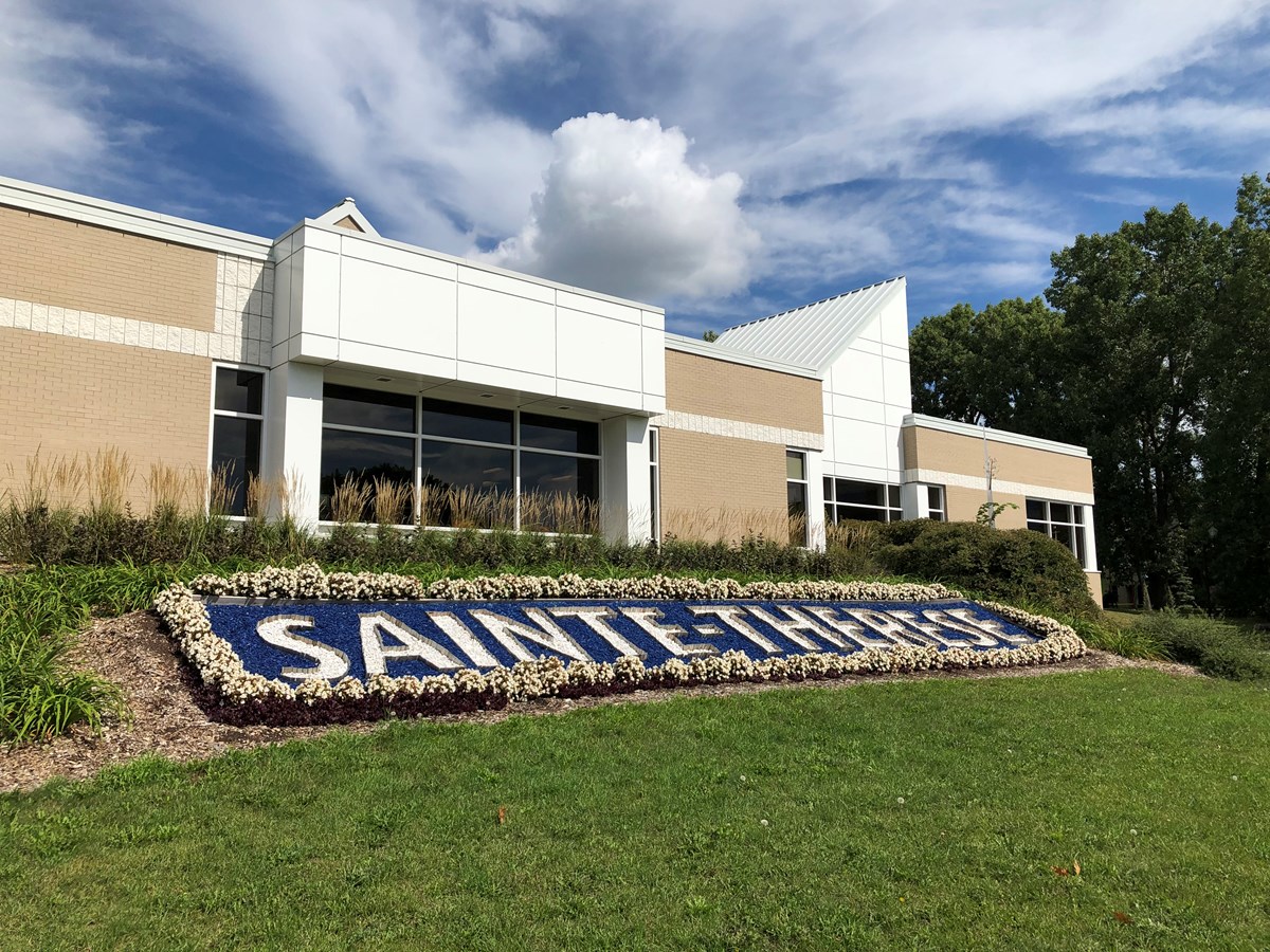 La Ville de Sainte-Thérèse conserve ses 4 fleurons