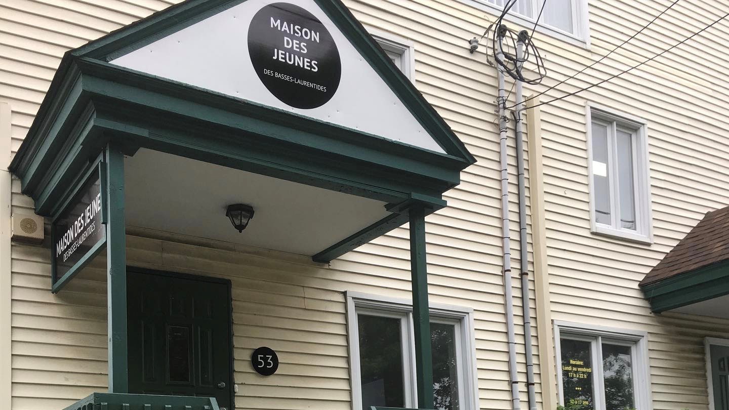 Sainte-Thérèse signe un protocole d’entente avec la Maison des Jeunes des Basses-Laurentides