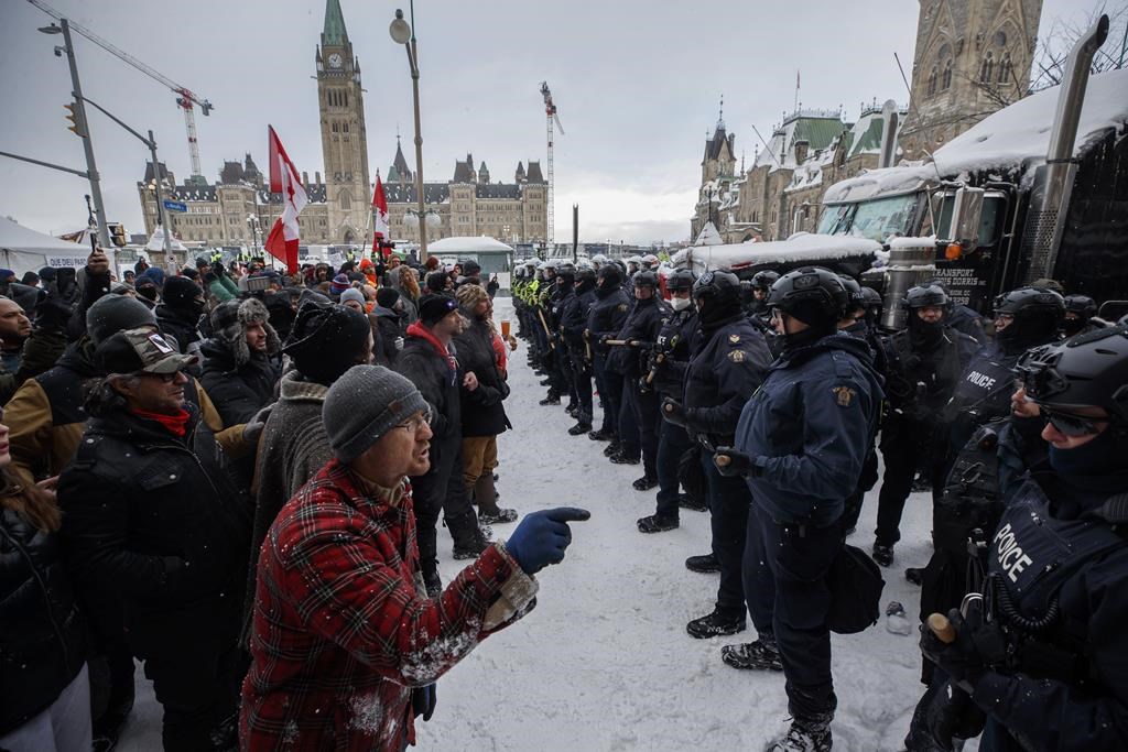 Ottawa: début de l’enquête publique sur le recours à la Loi sur les mesures d’urgence