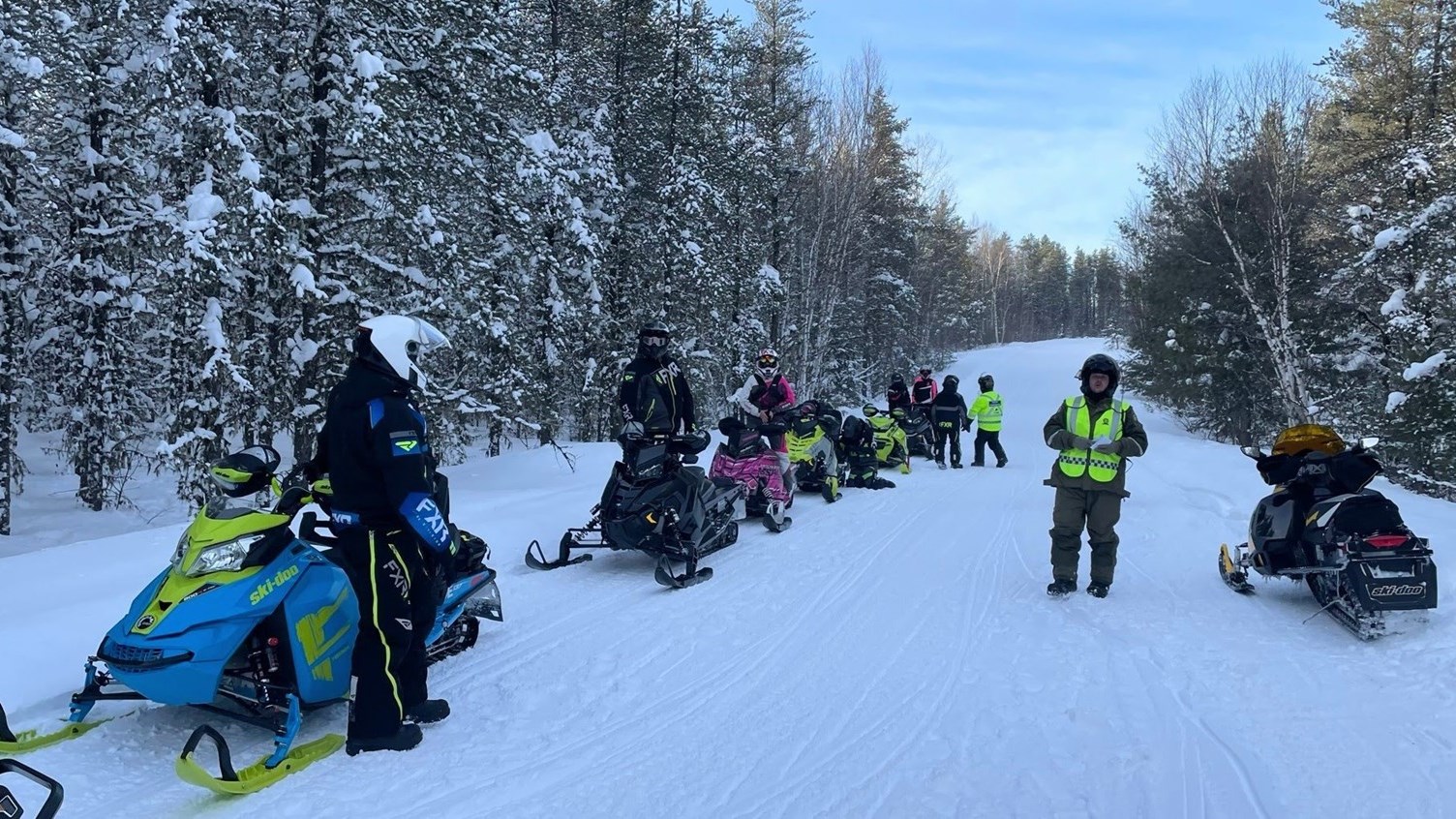 Opération IMPACT dans le sentier des Laurentides